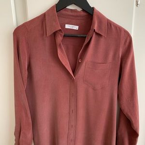 Equipment silk slim signature top